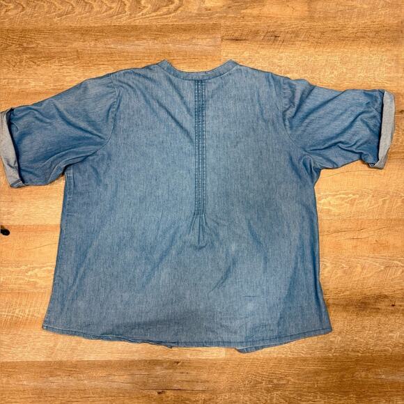 Denim Blue Button-Up Women's Top - Picture 6 of 7